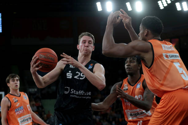 在比赛后的 在比赛后的